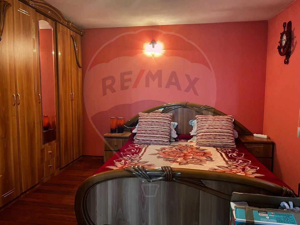 7 room House / Villa for sale