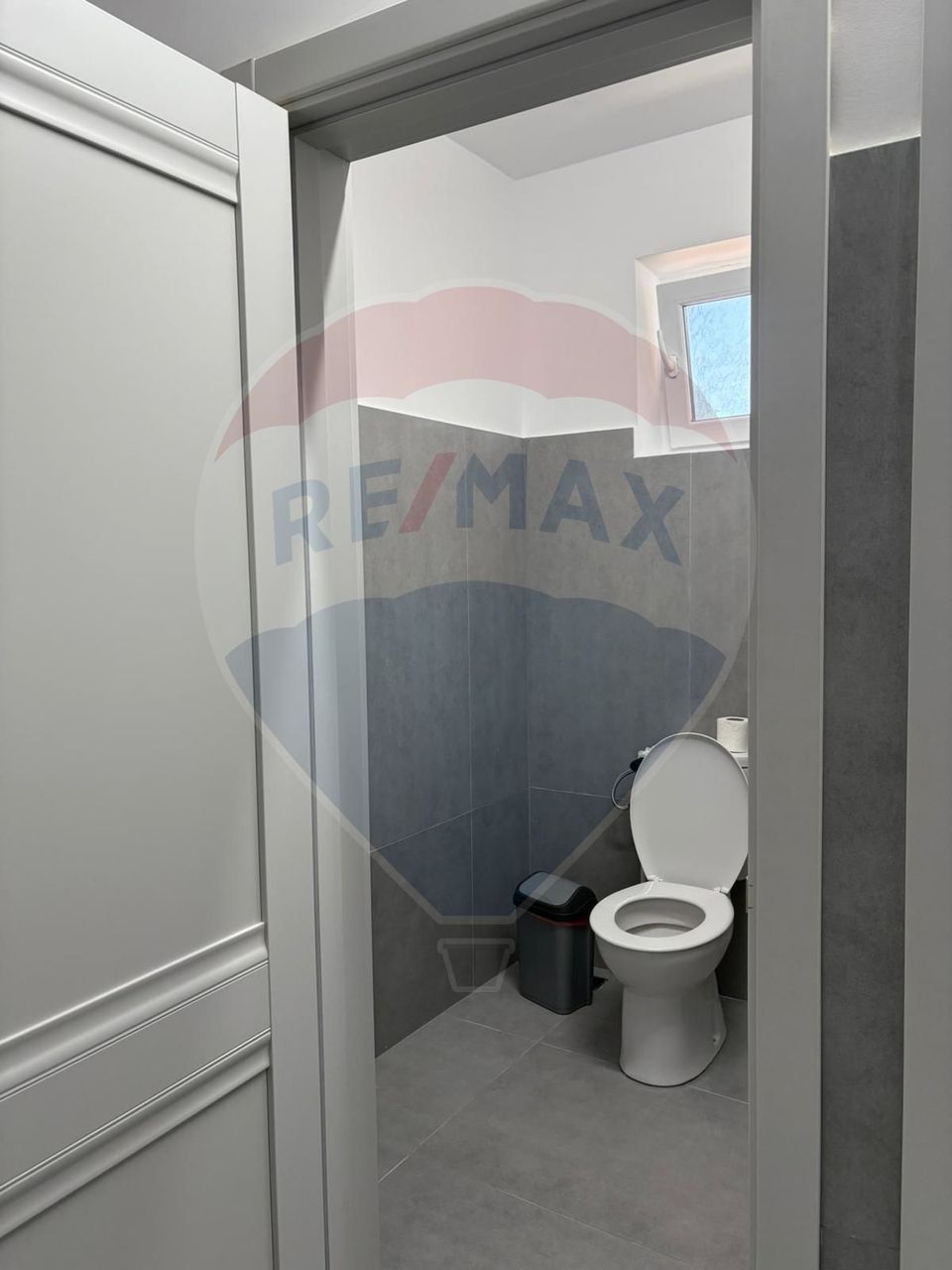 437sq.m Commercial Space for rent