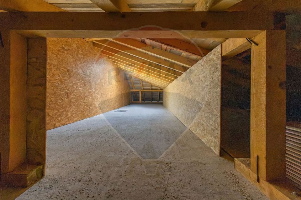 Casă / Vilă cu 3 camere de vânzare