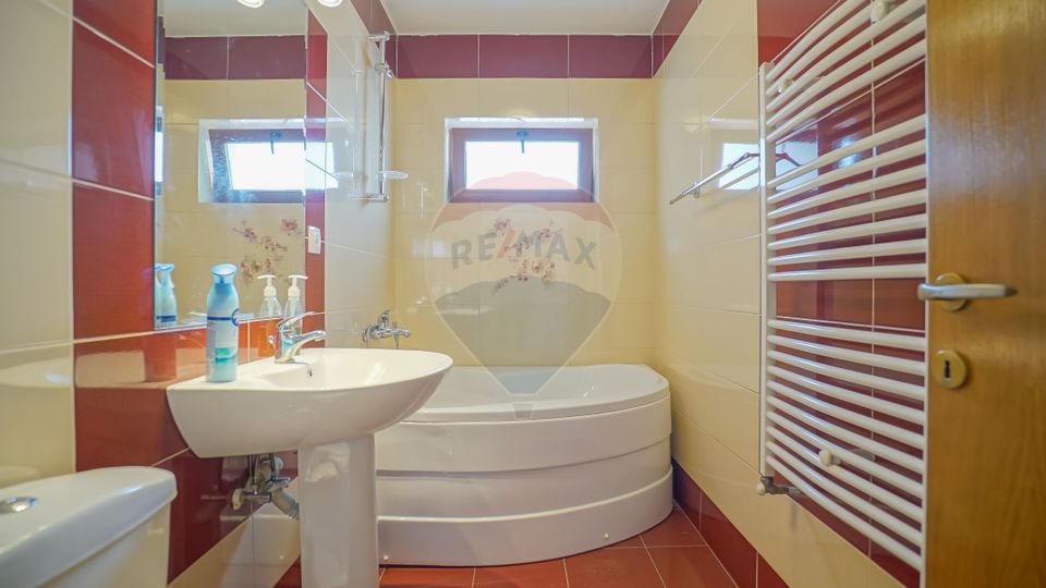 4 room House / Villa for sale