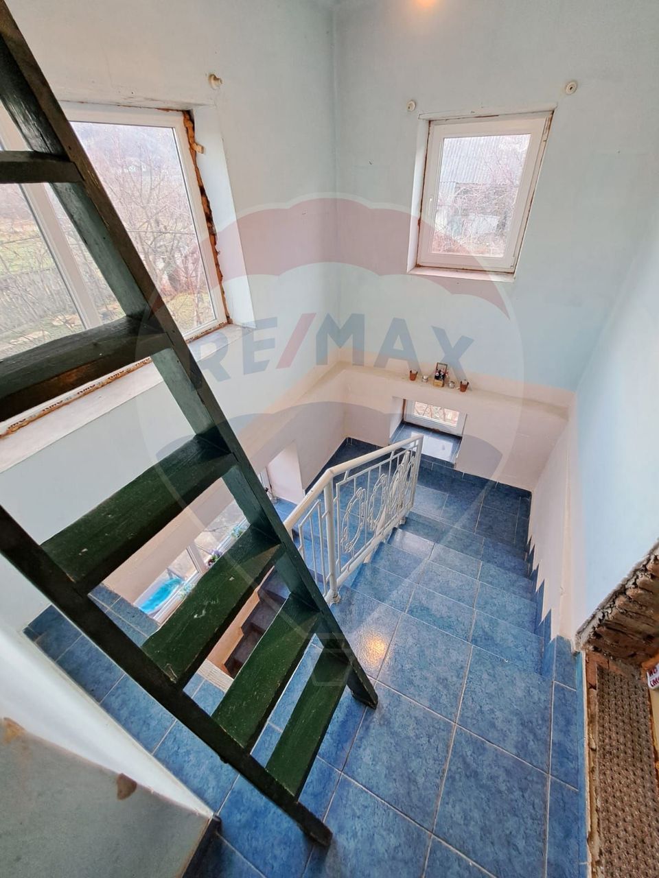 5 room House / Villa for sale