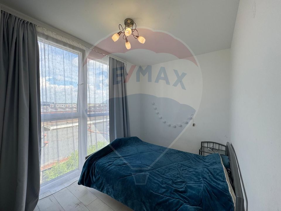 Apartament cu 3 camere  la ARED( cu loc de parcare)