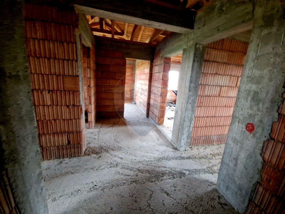 Casă Nouă cu Teren Generos – Borlești, Neamț