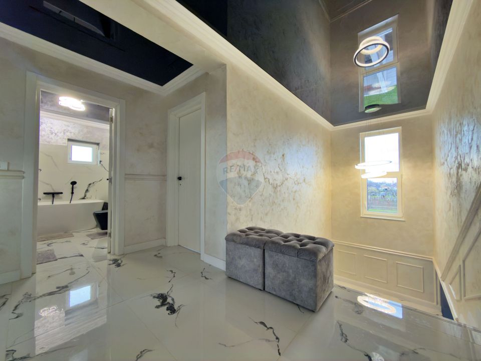 5 room House / Villa for sale