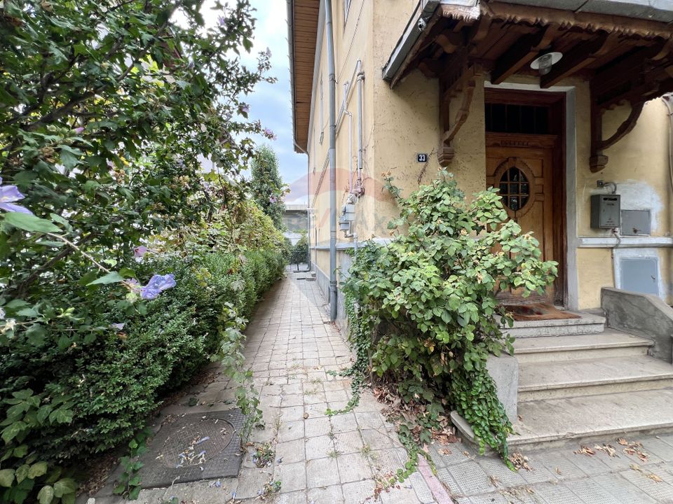 Casă interbelică de închiriat – Str. Barbu Văcărescu nr. 33