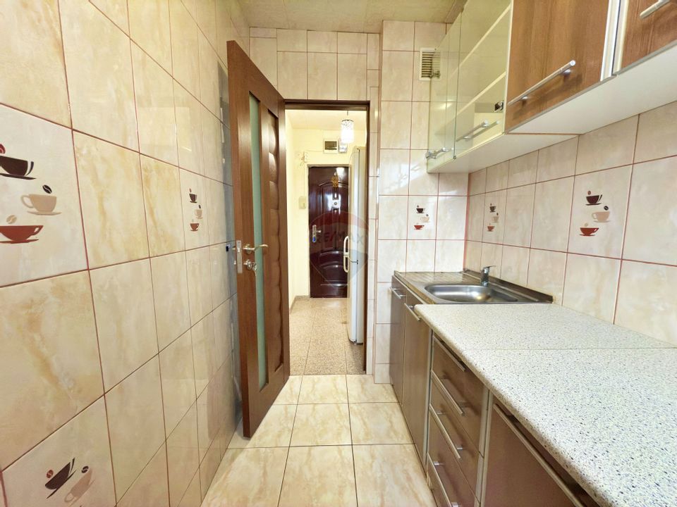 Apartament cu 2 camere de vânzare în zona Aurel Vlaicu