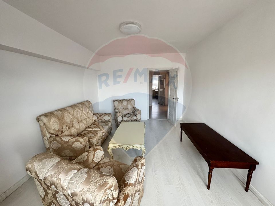 Apartament cu 3 camere de inchiriere/în zona Centrala