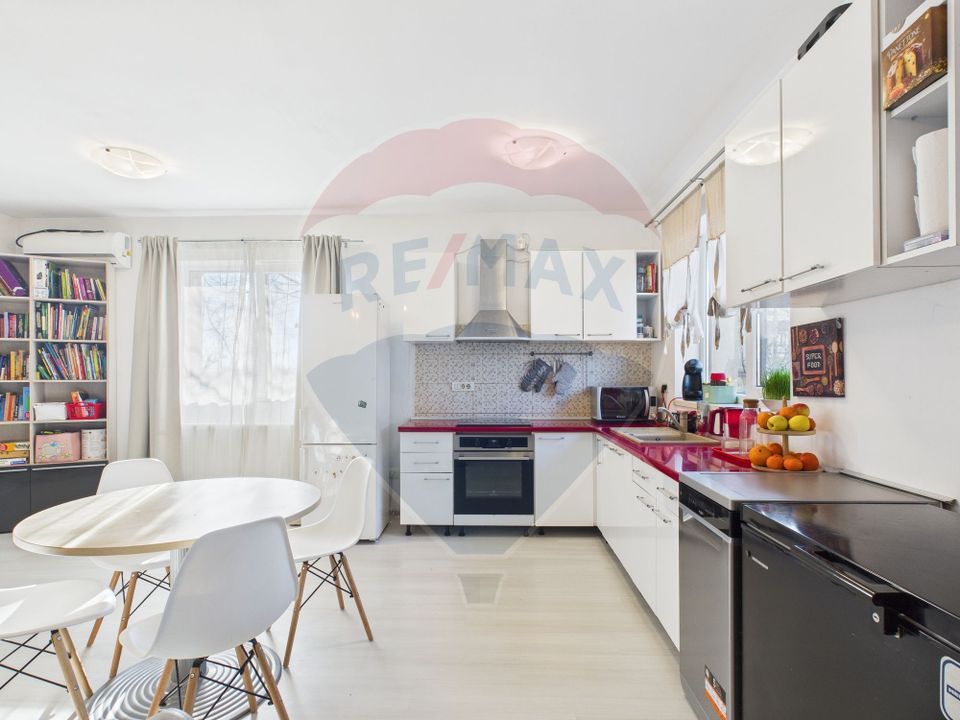 Casa moderna cu 4 camere de vanzare Buftea