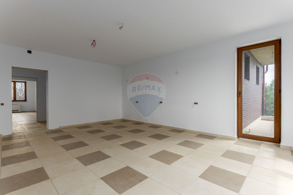 30 room House / Villa for rent