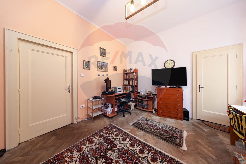 3 room Apartment for sale, Centrul Istoric area