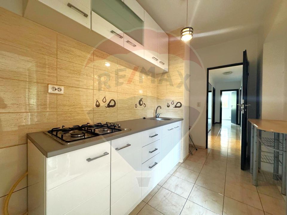 Apartament 3 cam de vânzare Drumul Taberei-metrou Valea Ialomitei