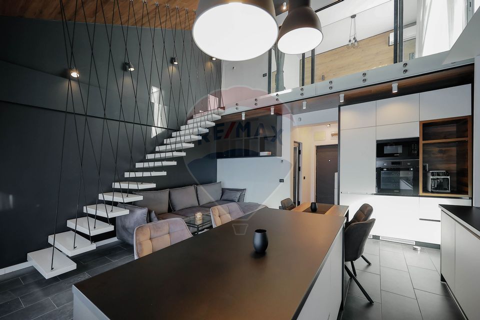 Penthouse tip Loft, 3 camere, pe două niveluri, cu terase de 108 mp