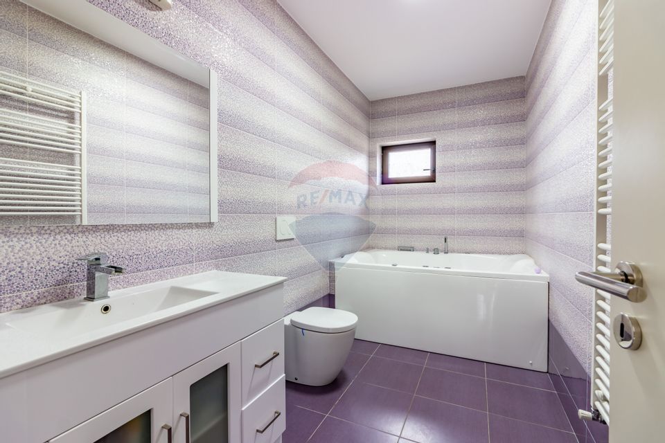 Casă / Vilă cu 4 camere de vânzare Corbeanca