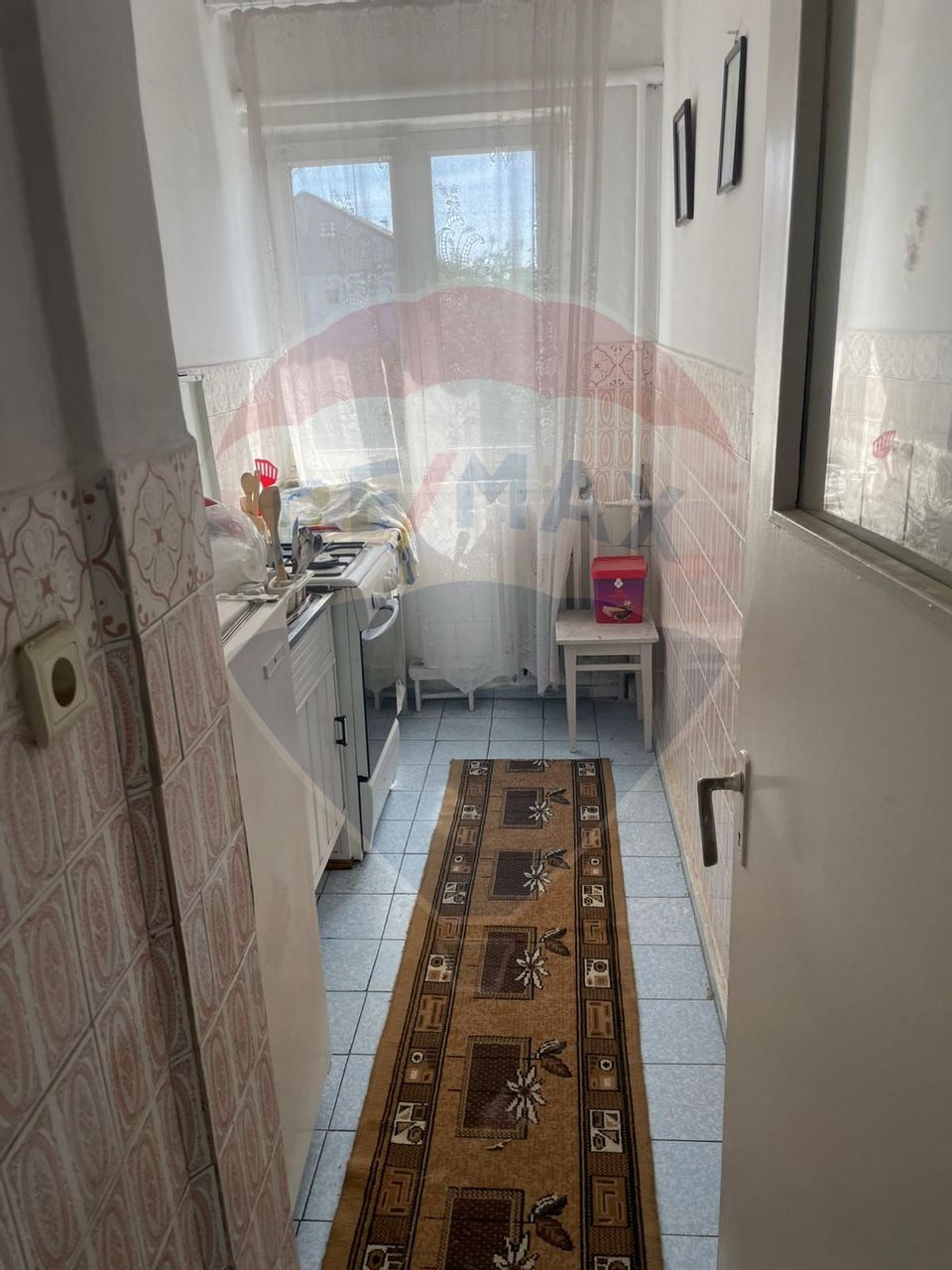 Apartament cu 2 camere de vânzare în zona Craiovita Noua