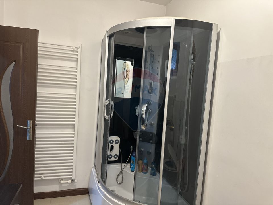 4 room House / Villa for sale