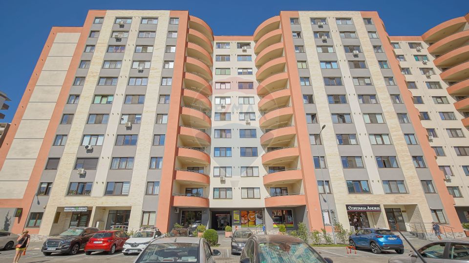 Apartament spațios de închiriat – 3 camere Isaran