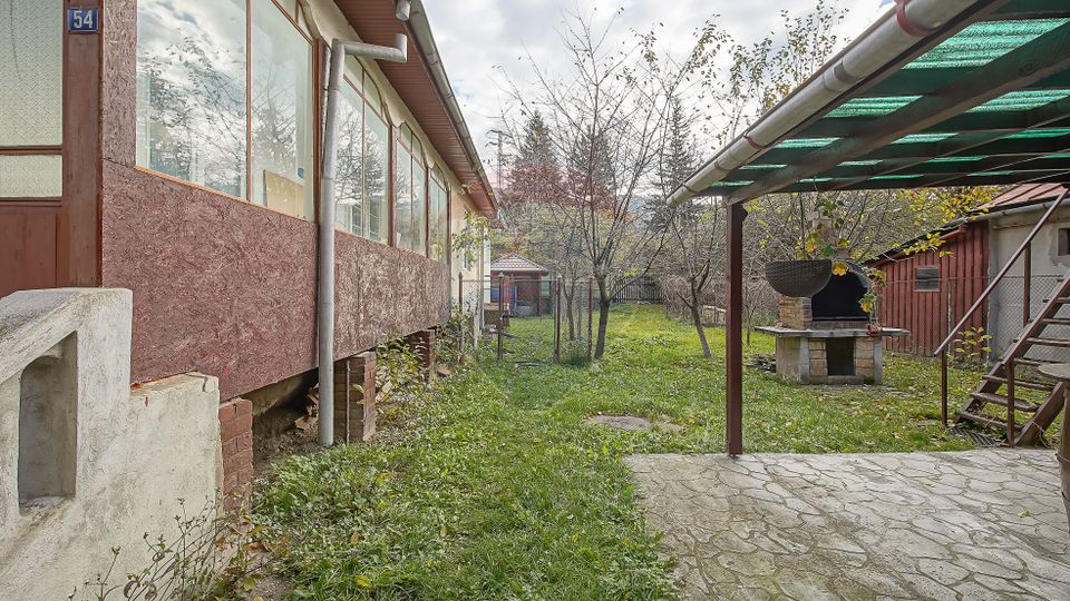 Vilă cu farmec istoric în Bușteni, pensiune sau locuință de vacanță!