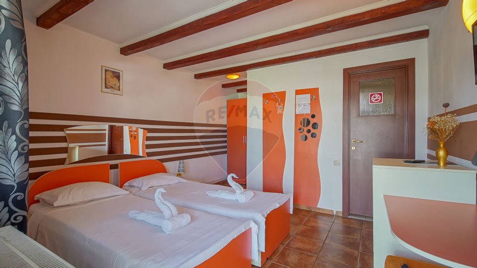 Casă / Vilă de vânzare în Râșnov, afacere-Pensiune clasificată