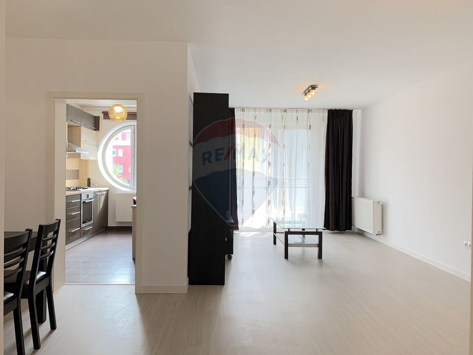!! VANDUT !! Apartament cu 3 camere de vânzare în zona Avantgarden 1