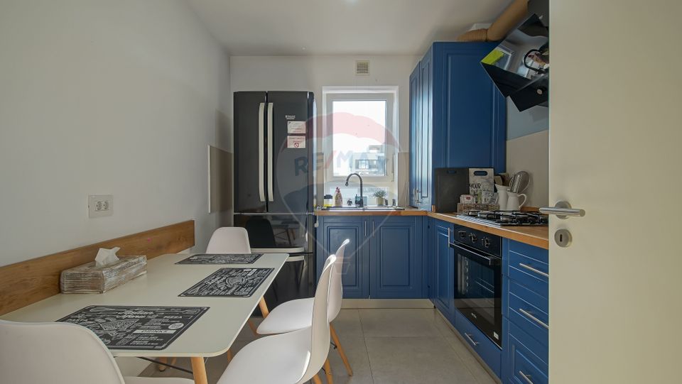 2 room Apartment for rent, Tractorul area