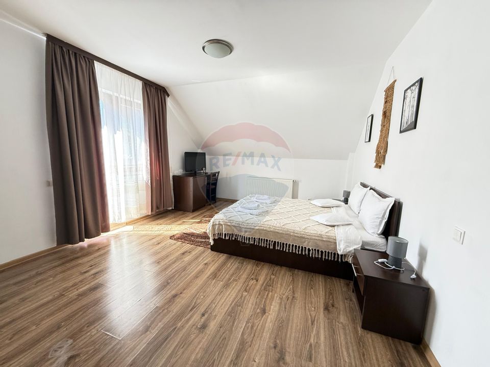 Pensiune cu 14 camere de vânzare Bucovina lângă pârtia Pojorata Malini