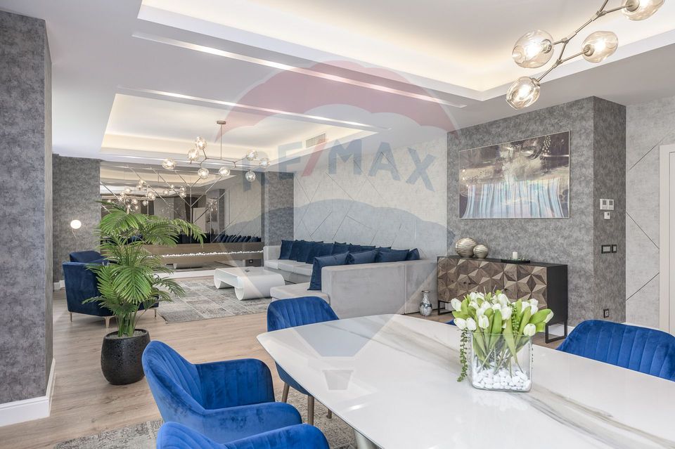 Penthouse with 6 rooms, 2 terraces, 3 parking lots Herastrau area