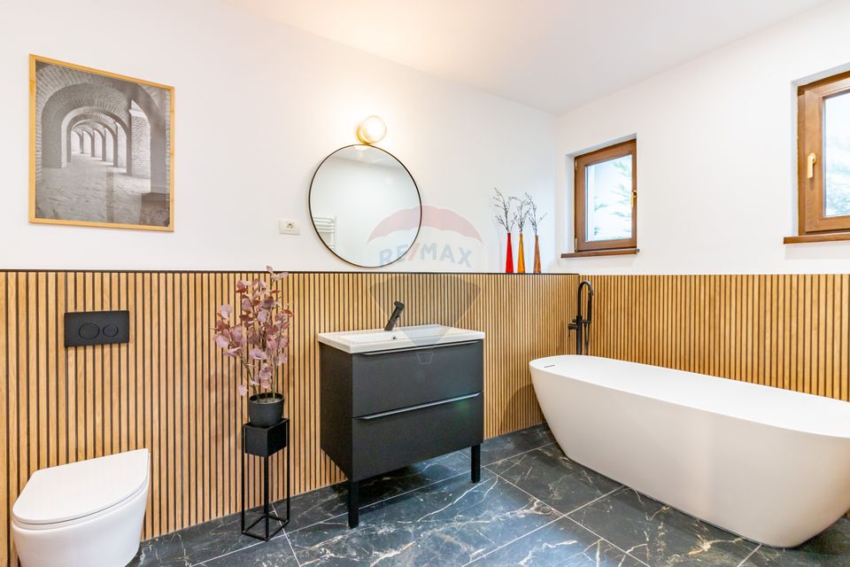 Casă / Vilă de vanzare in Snagov, langa padure, lac la 800 m, centru