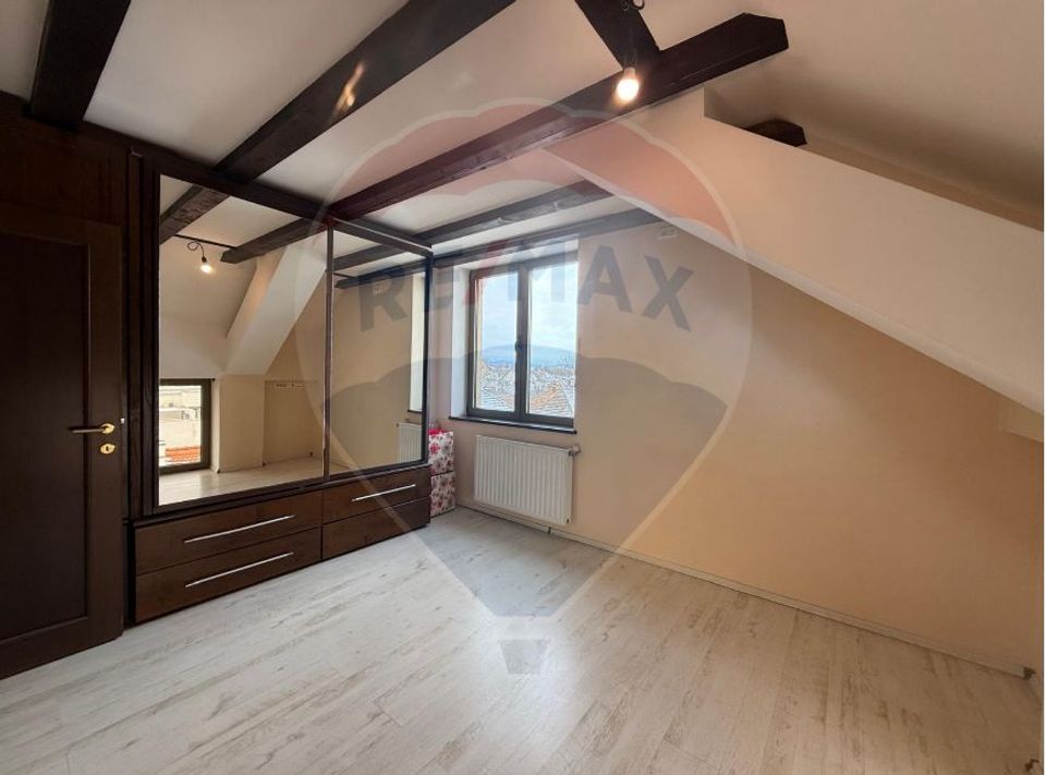 Spațiu de birou luminos în clădire modernă-Inchiriere