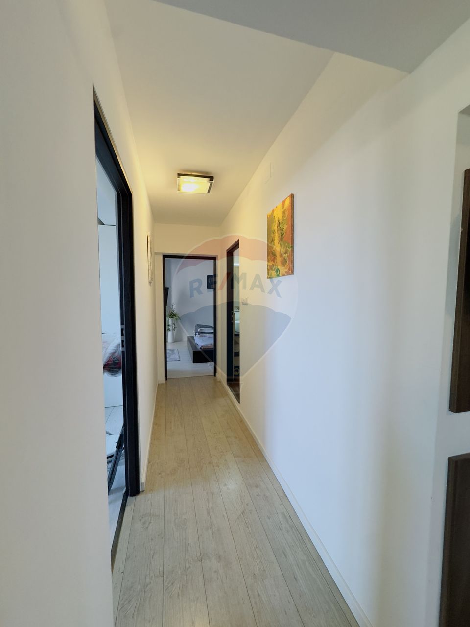 Apartament cu 3 camere + terasa inchisa (camera)  zona Decebal/Dacia