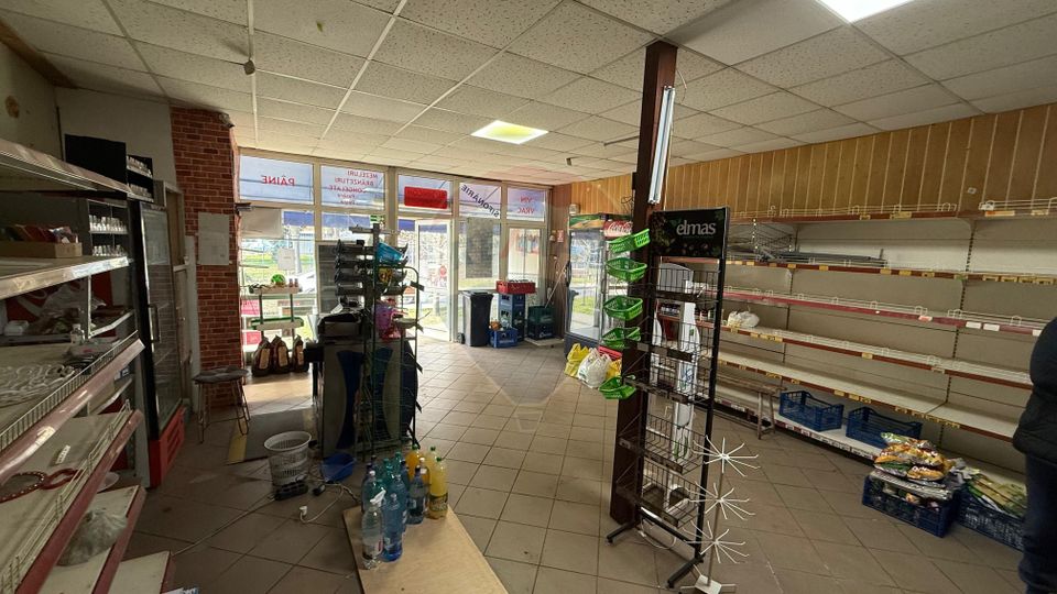 59sq.m Commercial Space for sale, Sud area