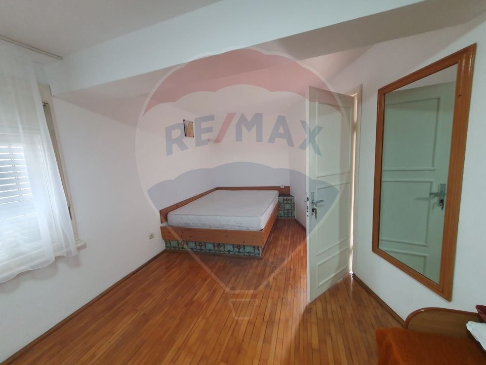 Pensiune de vanzare in Vama Veche