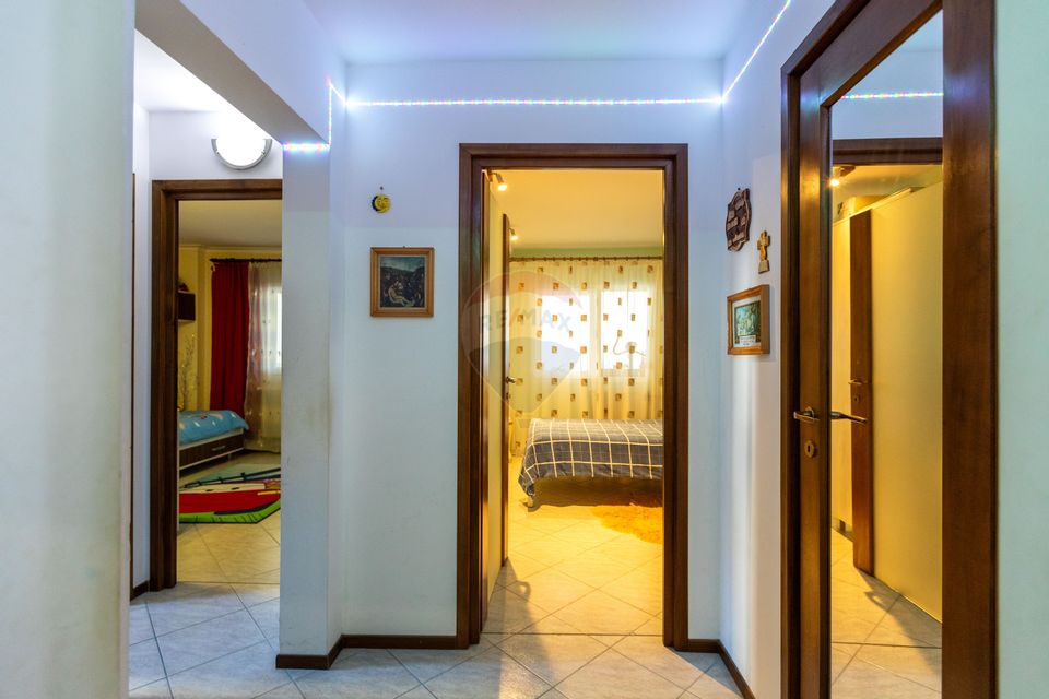 3 room Apartment for sale, Letea area