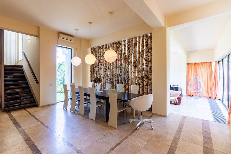 Villa for sale Laguna Albastra Corbeanca 5 rooms I 1000 sqm courtyard