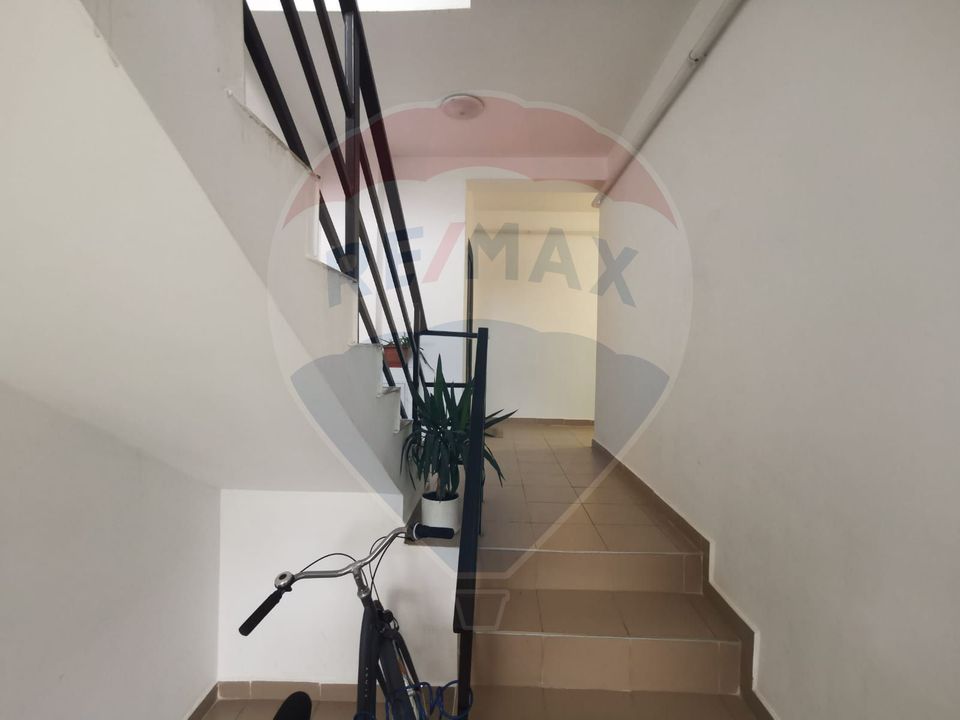 Apartament cu Parcare De Inchiriat