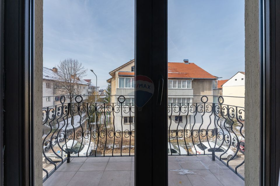 2 room Apartment for sale, Central area