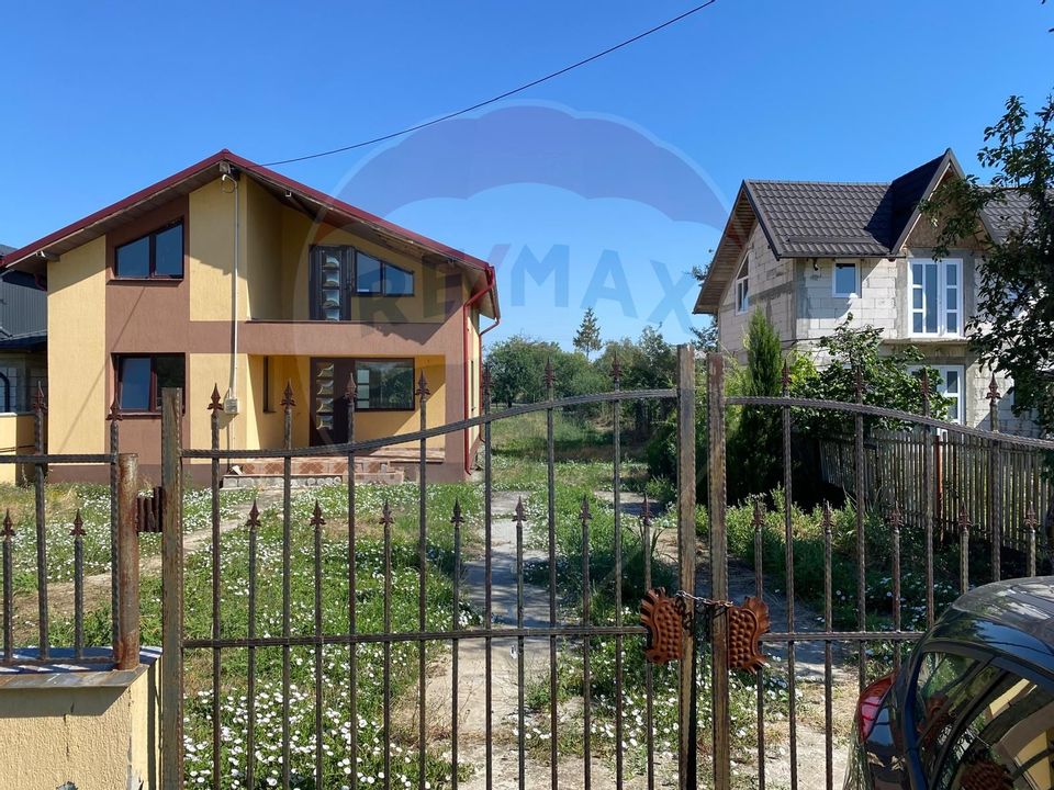 VANZARE CASA 4 camere/Teren 910 mp Filipestii de Targ/Prahova