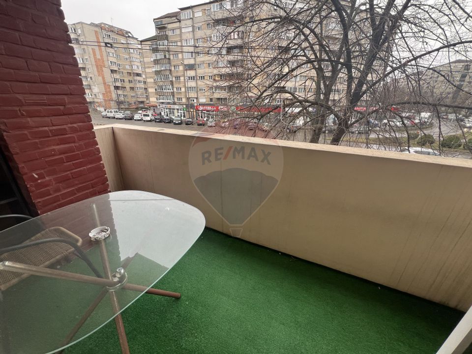 Apartament cu 4 camere, de închiriat, în zona Mega Image Rogerius