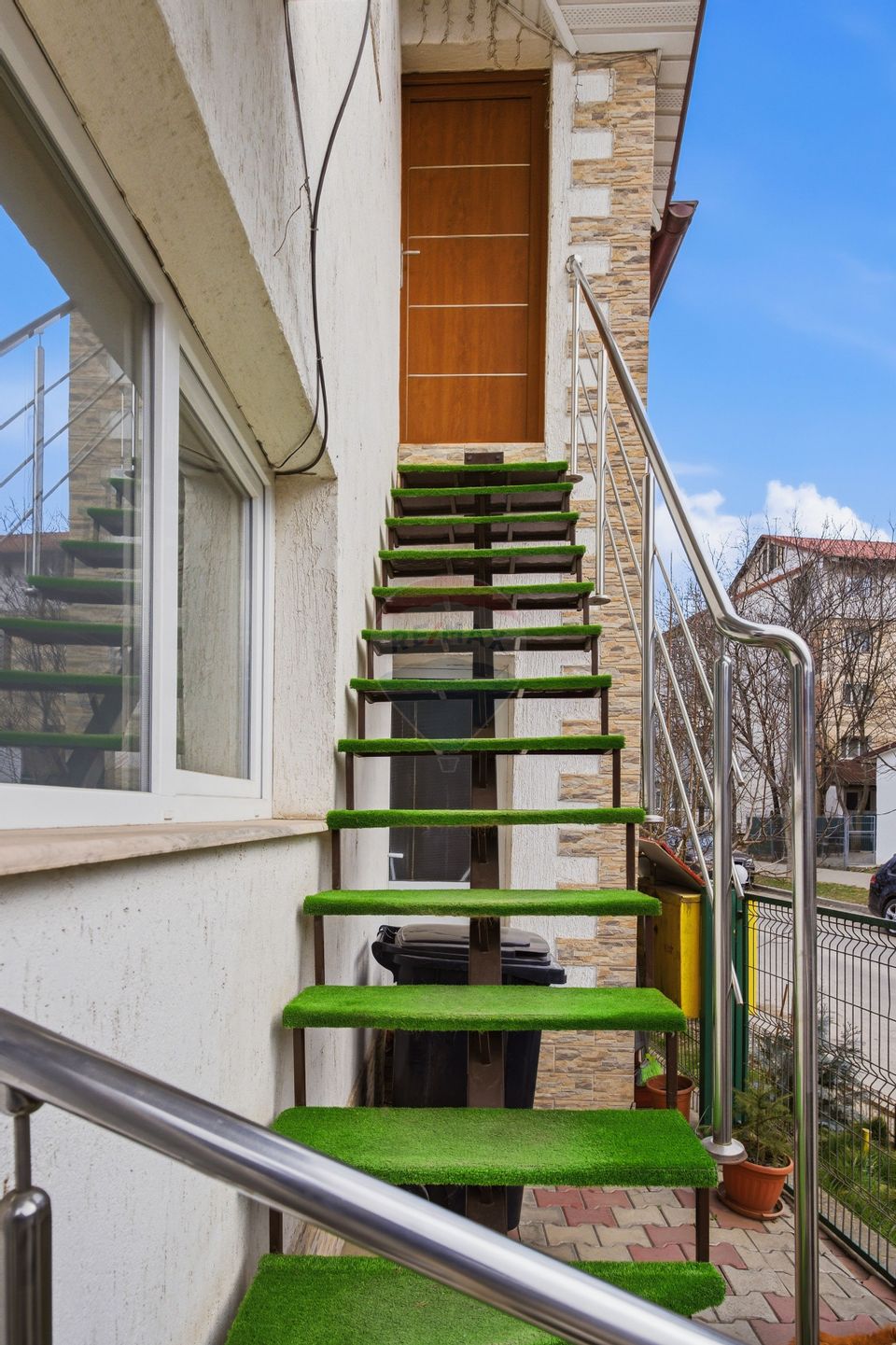 Spațiu comercial tip vilă cu terasă – Frumoasa, Iasi