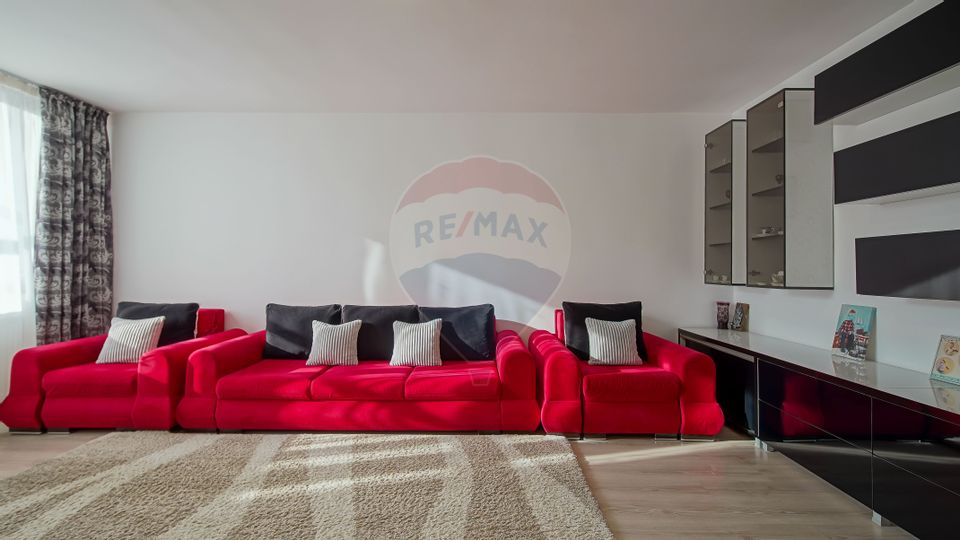 Comision zero! Apartament cu 3 camere de vânzare în zona Grivitei