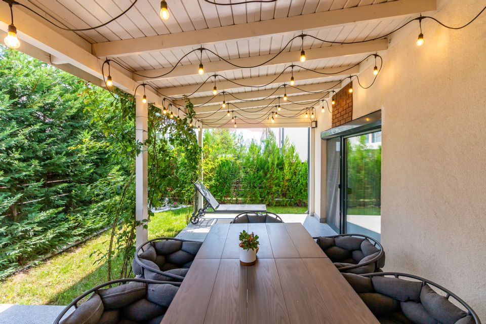 4 room House / Villa for sale