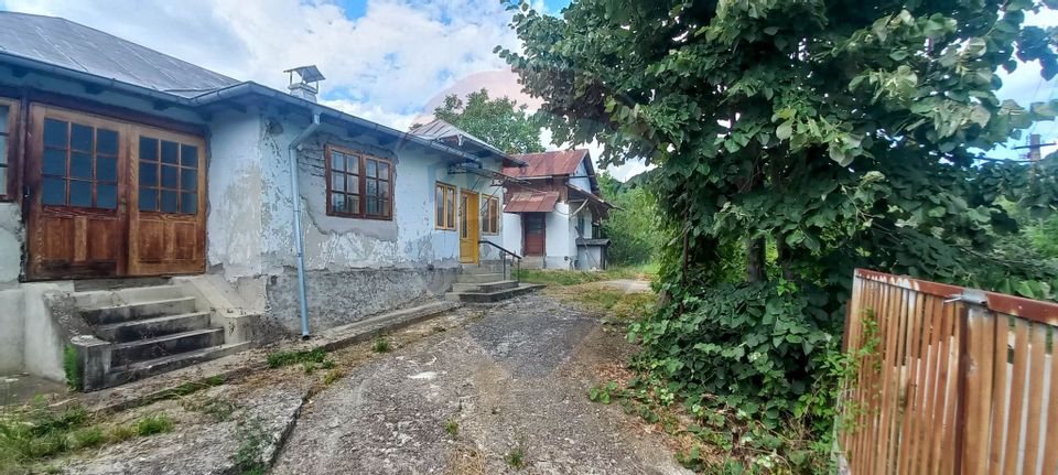 Teren Intravilan de vanzare 3551mp Poiana Copaceni Com Gura Vitioarei