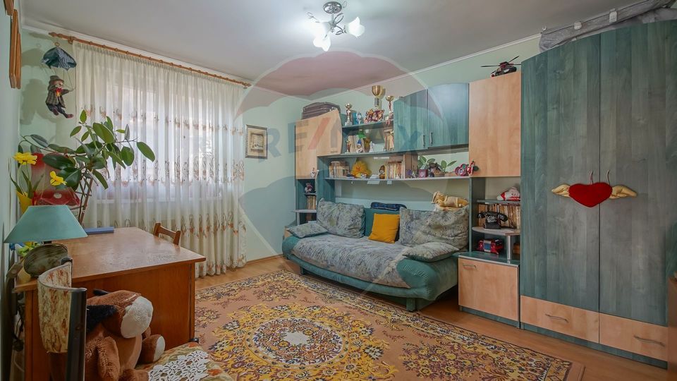 5 room House / Villa for sale, Darste area