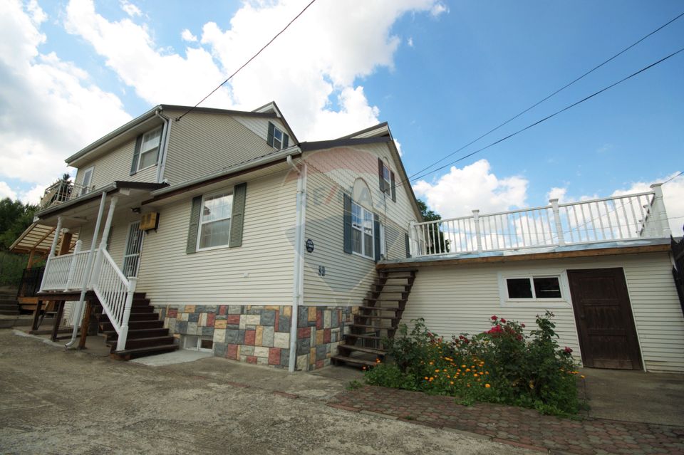 REZERVARE / Vanzare casa deosebita, cu panorama superba, situata in Sacele.