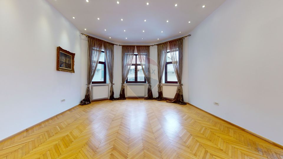 RENTED !! Rent representative offices, downtown, Brasov.