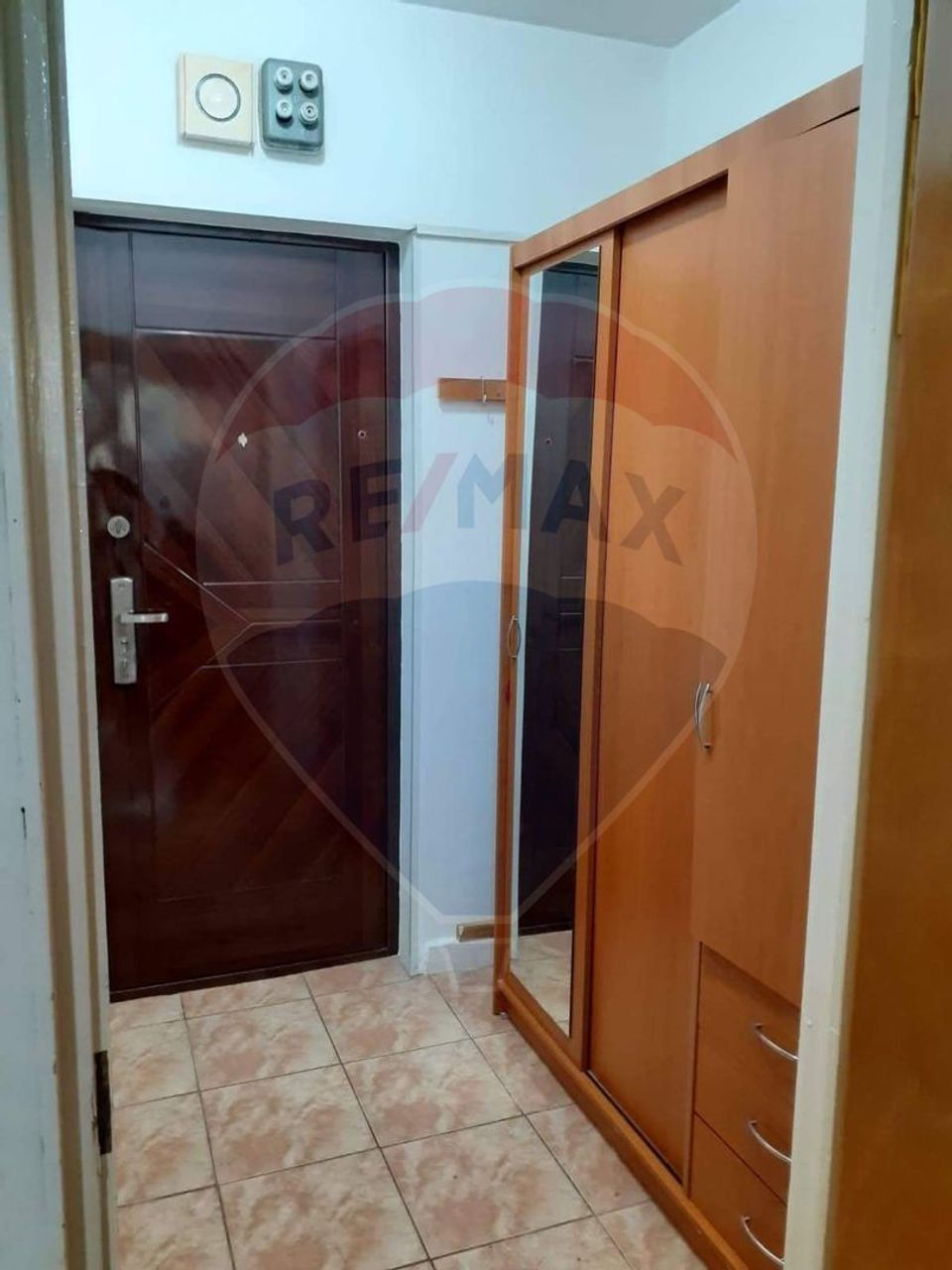Studio for rent in the Lujerului area