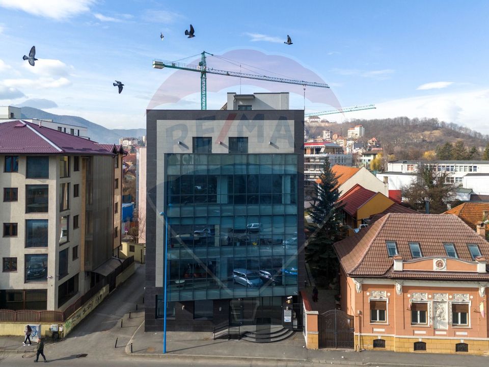 Spațiu birouri modern - 200 mp în zona centrală a Brașovului