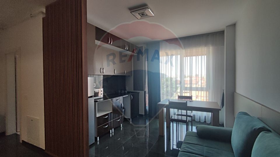 Apartament studio nou de inchiriat parcare inclusa zona ultracentral