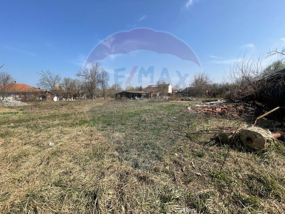 Plot of land in Gruiu / Mihai Eminescu Street