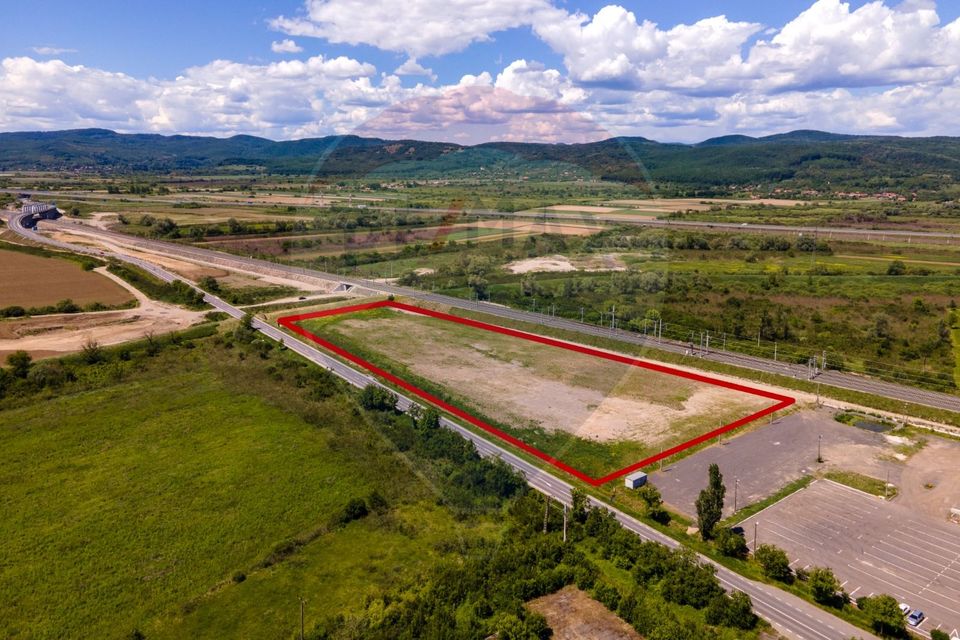 Land 21,536sqm Ilia / Strada principala