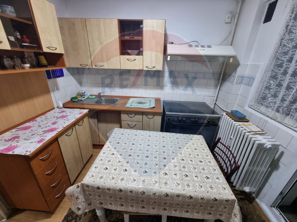 2 room Apartment for rent, Dristor area